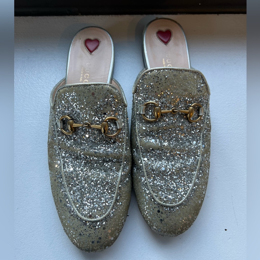 Gucci Silver Sparkle loafer, size 37